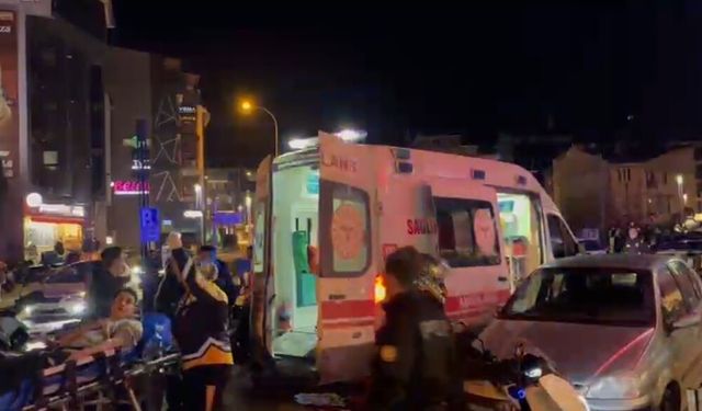 Kütahya’da Kafeler Caddesi’nde Kan Aktı! Bıçaklı Kavgada 1 Yaralı