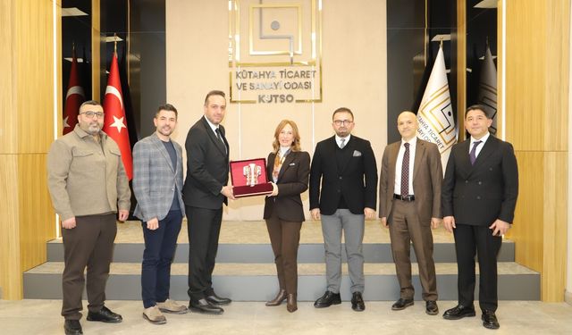 Galatasaraylılar Derneği’nden KUTSO’ya stratejik ziyaret: Kütahya için ortak akıl masaya yatırıldı