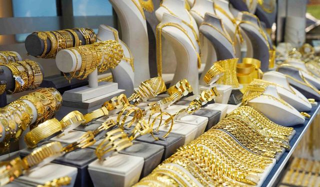 Kütahya'da Vatandaşlar isyanda! Kuyumcularda altın yok