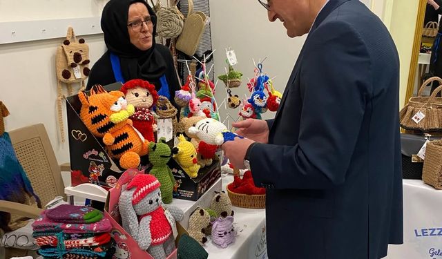 Kütahya’da El Sanatları ve Yöresel Lezzetler İlgi Görüyor