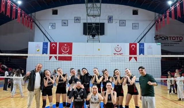 Tavşanlı Moymulspor’dan net galibiyet: Gençlik Merkezi’ni 3-0 mağlup etti