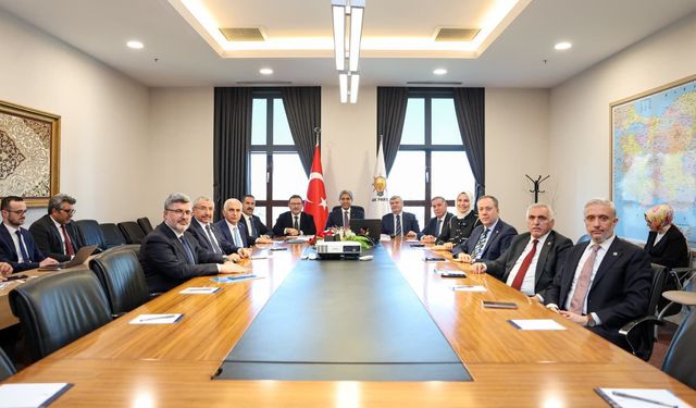 Ak Parti Kütahya Milletvekili Biçer, Yerel Yönetimler Toplantısı'na katıldı