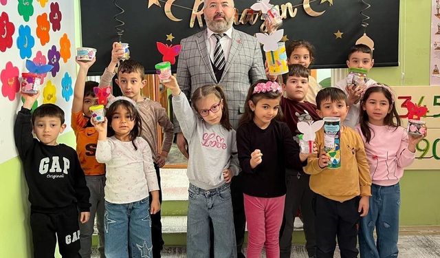 Hisarcık’ta çocuklar harçlıklarını Gazze için biriktirdi