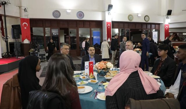 Kütahya’da uluslararası öğrencilerden anlamlı iftar buluşması
