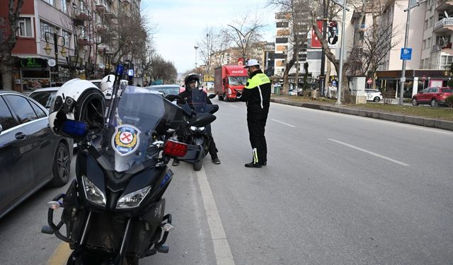 Kütahya Emniyeti Harekete Geçti: Binlerce Kişi Sorgulandı, Çok Sayıda Silah Ele Geçirildi