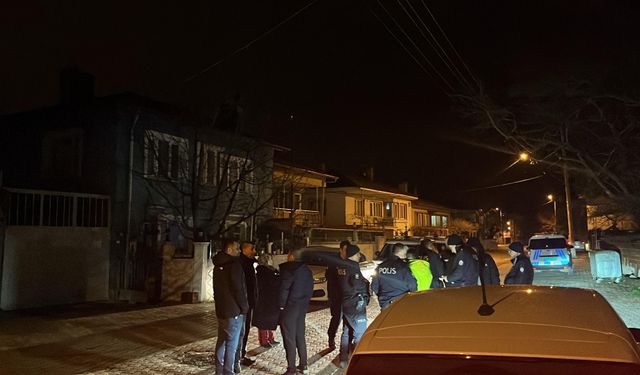 Kütahya’da silah sesleri! Kaçarken tarlaya uçtular: 5 kişi yakalandı