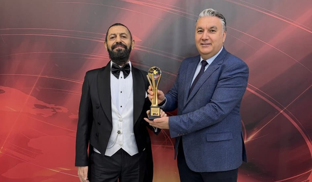 Dünyaca Ünlü Yazar Akif Manaf “Cine1 Barış Ödülü”ne Layık Görüldü