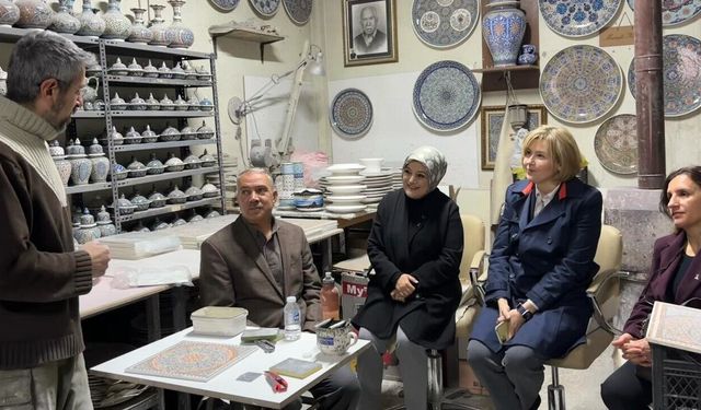 Kütahya’da kültür turu: Başkan Erenler sanatçılarla buluştu