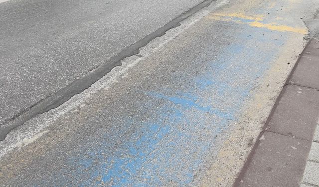 FSM Bulvarı’nda alarm: Çizgiler silindi, tehlike büyüyor