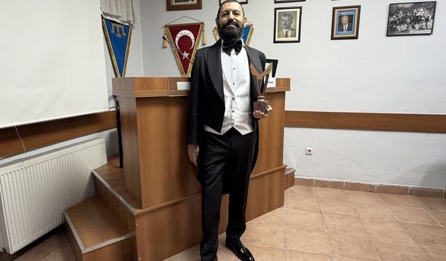 “Özgürlük ve Barış Ödülü” Akif Manaf’ın