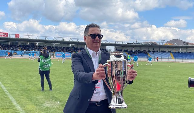 Kupa sahaya geldi, heyecan zirve yaptı: Kütahyaspor’da şampiyonluk anı yaklaştı