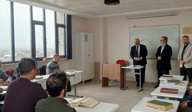 Kütahya’da imam hatip ve müezzinlere yönelik eğitim programı