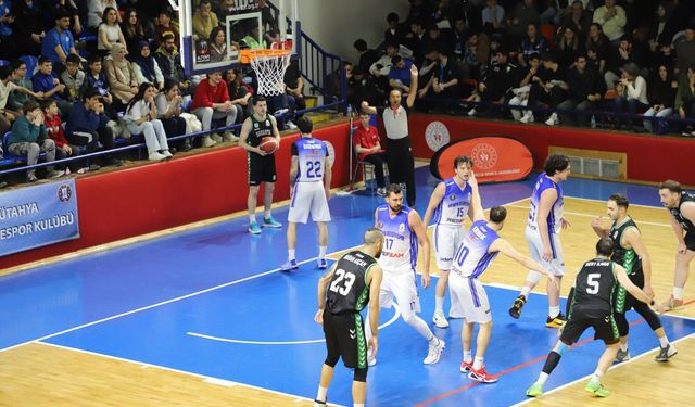 Kütahya Belediyespor, 1.Lig'in kapısından döndü: 76-81