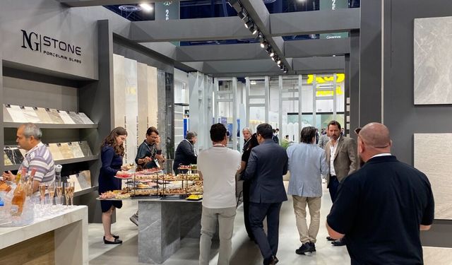 NG Kütahya Seramik, ABD'deki fuara damga vurdu: NG Arteka büyüledi!