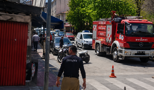 Kütahya’da Trafo Patladı! Asım Gündüz Caddesi’nde Korku Dolu Anlar