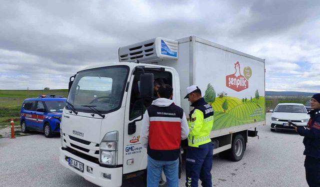 Çavdarhisar’da sürücülere yönelik denetim çalışması yapıldı
