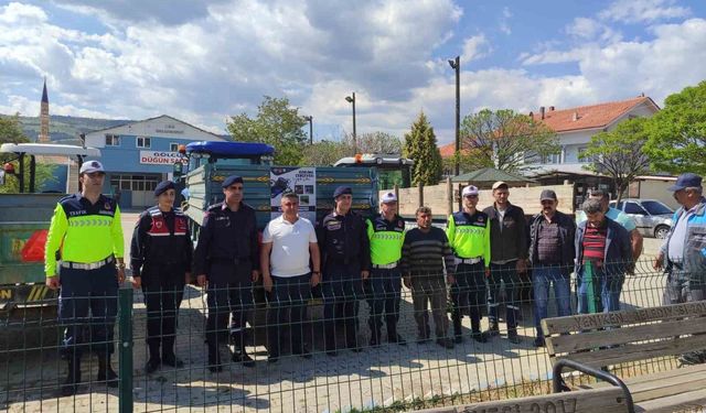 Gediz’de Trafik Haftası farkındalığı: Kurallar bir kez daha hatırlatıldı