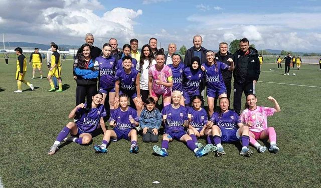 Tavşanlı’nın Gururu Akıncılarspor Kadın Takımı Yine Göz Doldurdu