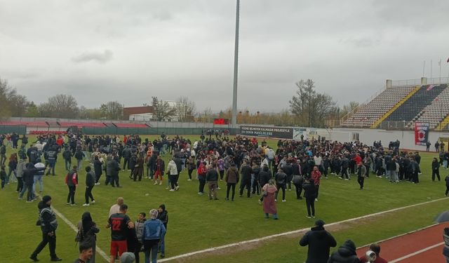 TKİ Tavşanlı Linyitspor ve Tepecikspor 3. Lig Yolunda: Kritik Viraj Geçiliyor!