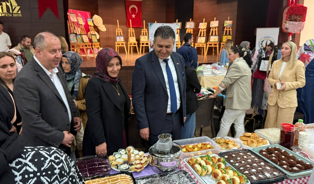 Gediz’de Anneler Günü’ne Özel Anlamlı Organizasyon