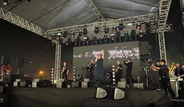Tavşanlı’da Gençlik Festivali Coşkusu Başladı! POIZI Tavşanlı’yı Salladı