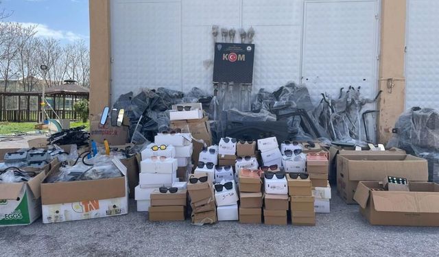 Ele avuca sığmaz: Kütahya'da kaçakçılık operasyonunda yakalananlar şaşırttı