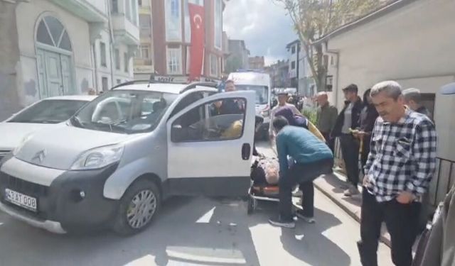 Polis Gibi Davranan Sağlıkçı Kamerada! Kaza Yerinde İnanılmaz Diyalog!