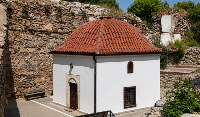 Kütahya’da Fatih Sultan Mehmet’in hatırası atıl vaziyette!