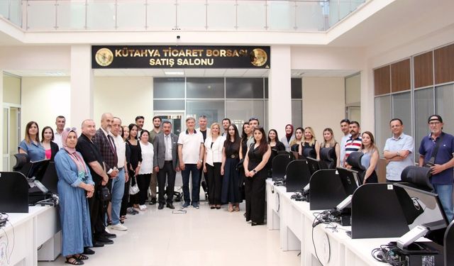 KUTBO Başkanı Gültekin’den müjde: Burs desteği artarak sürecek