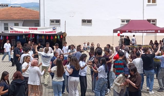 Bahar Şenliği ve Kermes Simav'da Festivale Dönüştü