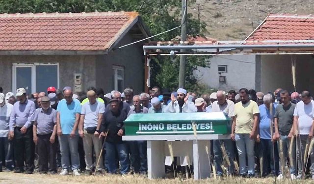 74 Yıl Hapis Cezası Almıştı: Arda Küçükyetim Toprağa Verildi