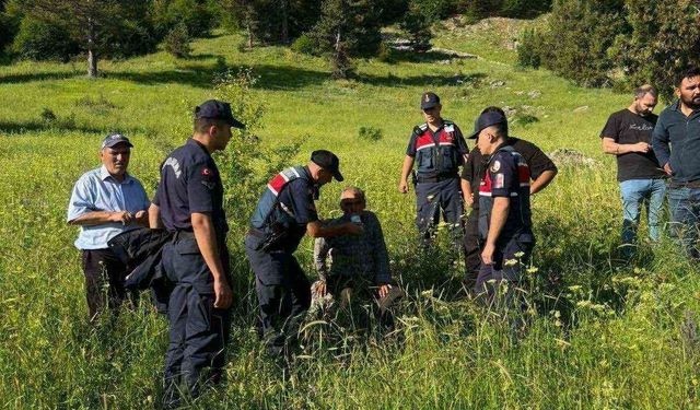 Köyde kaybolmuştu: Kütahya'da kayıp yaşlı adam sağ olarak bulundu