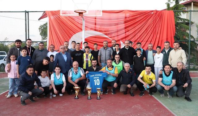 Simav Gençlik Kupayı Kaldırdı! Finalde Tribünler Ayağa Kalktı