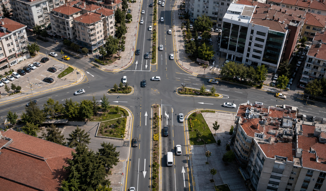 Sürücüler Dikkat! Kütahya Meydan Kavşağı’nda Trafik Düzeni Değişiyor