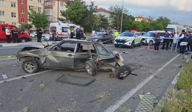 Kütahya-Afyonkarahisar Karayolunda Feci Kaza: 1 Ölü, 2 Yaralı