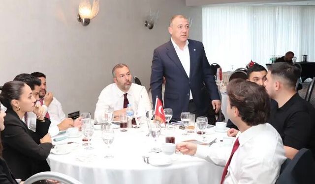 TÜGİK üyeleri istişare toplantısında bir araya geldi