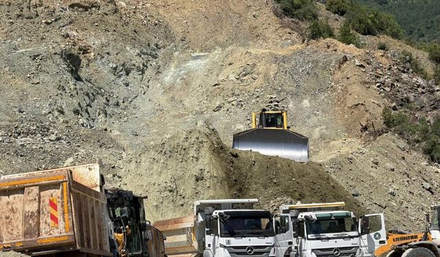 Tavşanlı-Domaniç Yolunda Sona Yaklaşılıyor: 9,8 Kilometrelik Projede Kritik Aşama