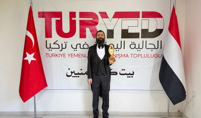 Akif Manaf’a “Yemen-Türkiye Dostluk ve Barış Ödülü” Verildi