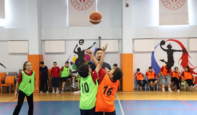 Sporun Gücü Kütahya’da Öğrencileri Bir Araya Getirdi