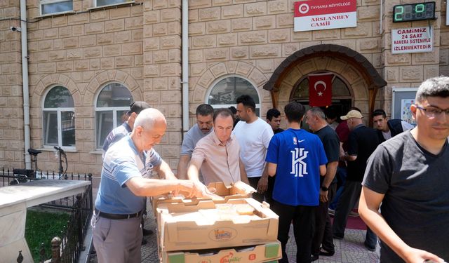 Tavşanlı’da Aşure Bereketi