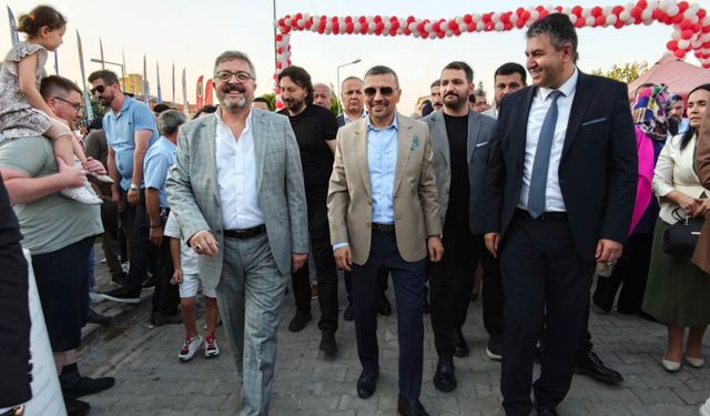 MHP İl Başkanı Türker, Gediz Tarhana Festivali’nin açılışına katıldı