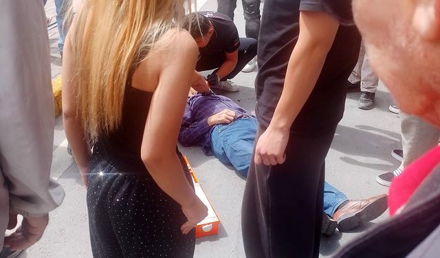 Küçük yaştaki motosiklet sürücüsü karşıya geçmeye çalışan adama çarptı