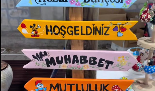 Gediz'de Göz Nuru Sanat Sokağı vatandaşlardan yoğun ilgi görüyor