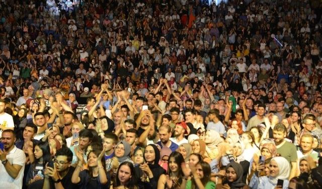 Gediz Tarhana Festivali sallanacak: Ünlü sanatçıdan konser mesajı