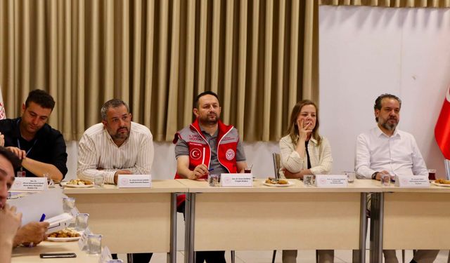Kütahya İl Sağlık Müdürlüğü'nde kritik toplantı: Anne ve bebek sağlığı masaya yatırıldı
