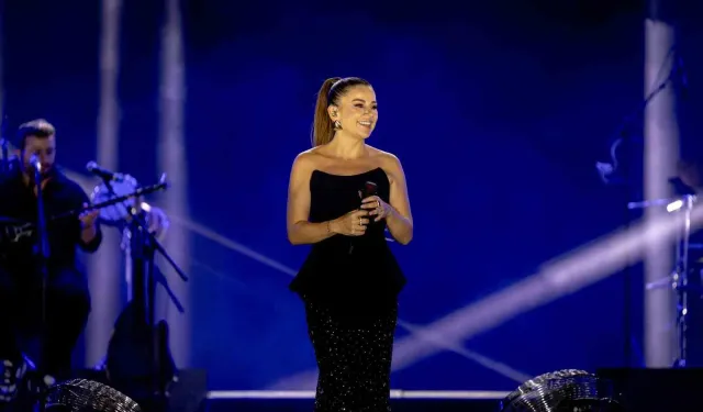 Merve Özbey, Gediz'i sallayacak: Dev konserin saati açıklandı