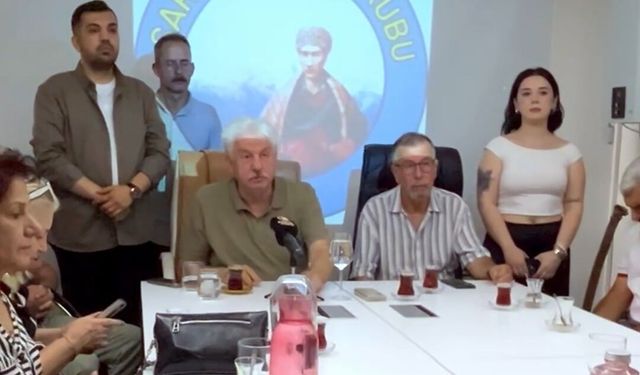 Kütahya'da CHP'den Toplu Kopuş: "Biz de Yeni Parti'deyiz Gayri"