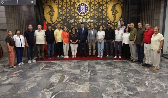 Tamer Yenikaya'dan, Belediye Başkanı Kahveci'ye ziyaret