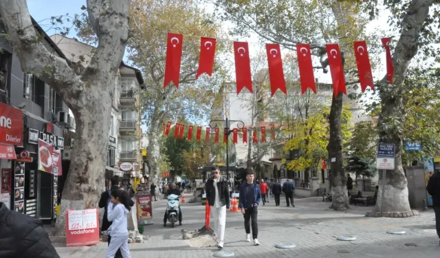 Kütahyalılara sorduk: Sevgi Yolu trafiğe açılsın mı?