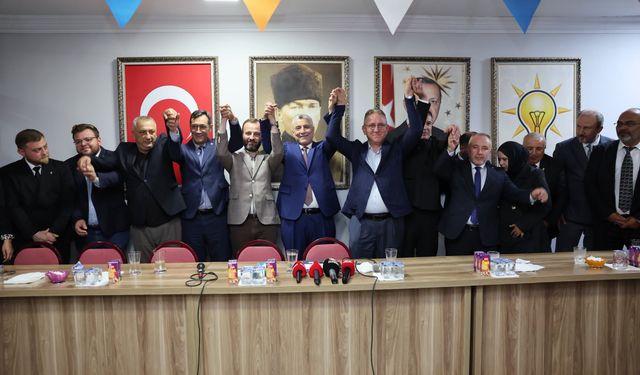Tavşanlı’da AK Parti Buluşması: Bakan Bolat’tan “Türkiye Yüzyılı” Mesajı